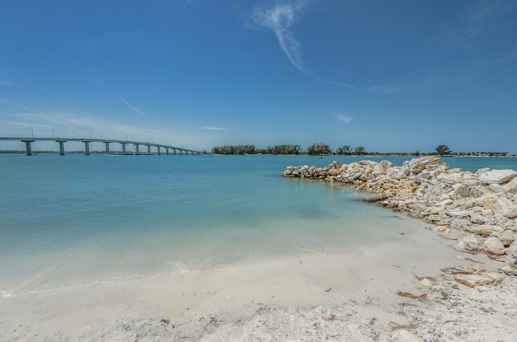 Dreamview Beachfront Hotel & Resort Clearwater Beach Εξωτερικό φωτογραφία